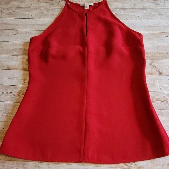 Banana Republic Keyhole Halter Top | Halter Top | Banana Republic Top - Picture 2 of 15